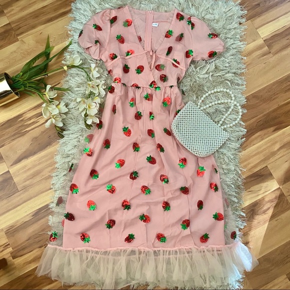 Dresses & Skirts - ✨NEW ‘Enchanted’ Dress